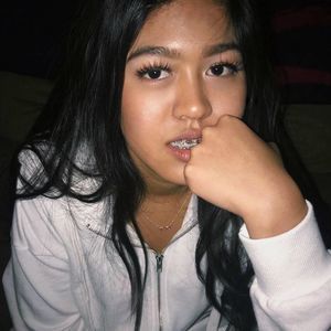 Meet your Posher, Ploy